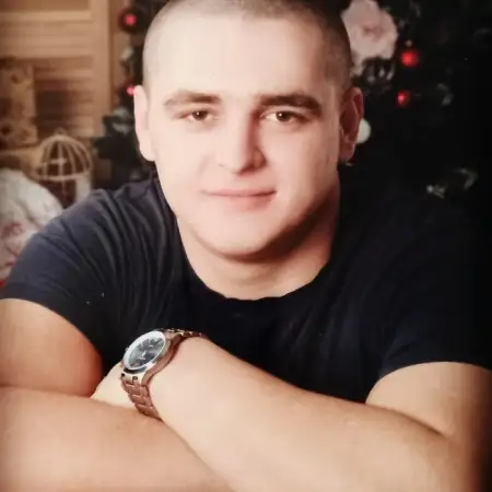 Олег, 29Украина