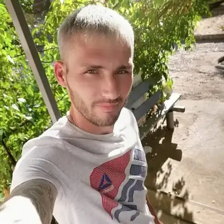 Алексей, 42Украина 