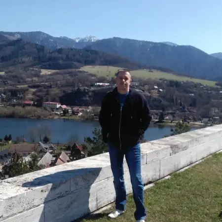 Yuriy, 41Украина 