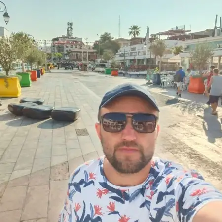 Тарас, 41Украина