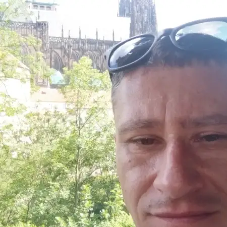 Андрей, 43Украина 