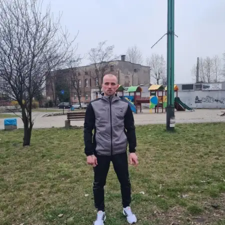 Евгений, 37Украина 