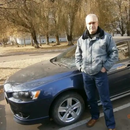 Олег, 69Украина