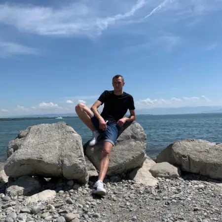 Andriy, 46Украина