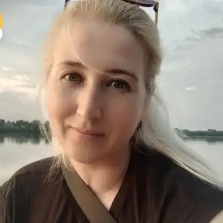 Елена, 39Украина