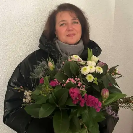 Elena, 61Украина 