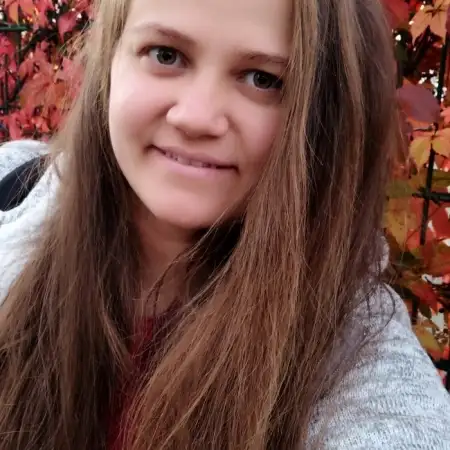Олена, 27Украина