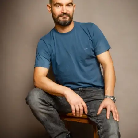 Ihor, 48Украина