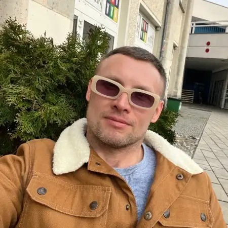 Pasha, 40Украина