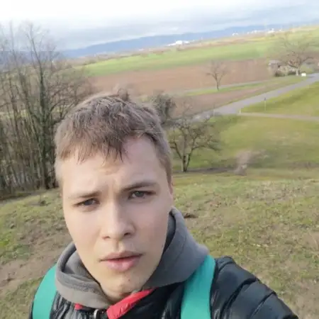 Максим, 23Украина