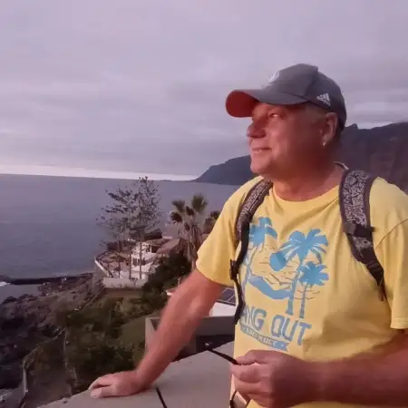 Владимир, 60Украина