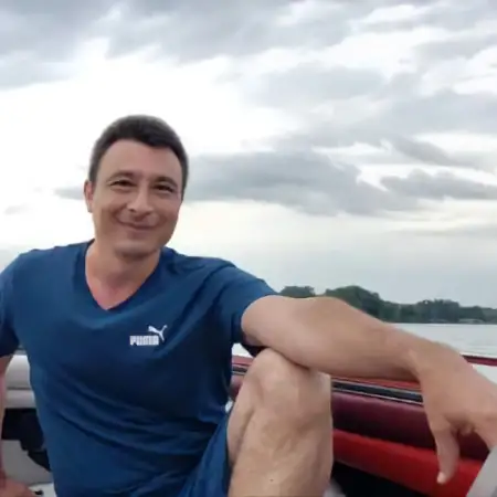 Anatolie, 47Канада