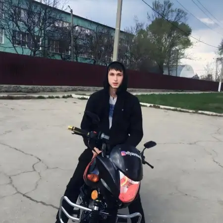 Витя, 22Украина 