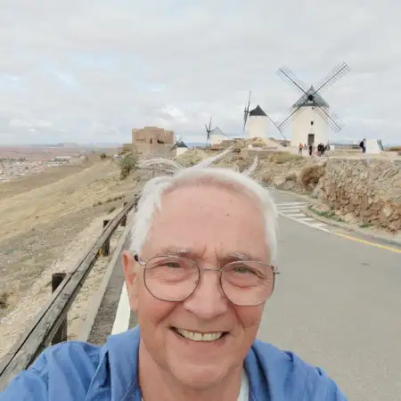 Andrey, 57Украина