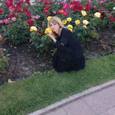 Ирина, 43Украина 