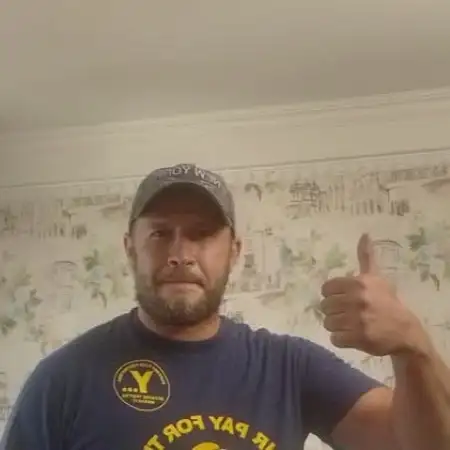 Андрей, 42Украина 
