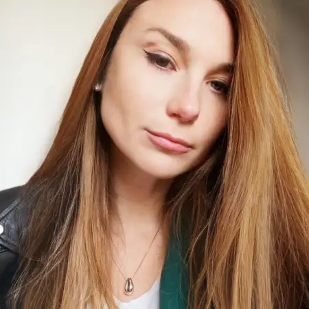 Mary, 45Румыния