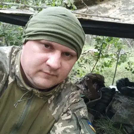 Сергій, 38Украина