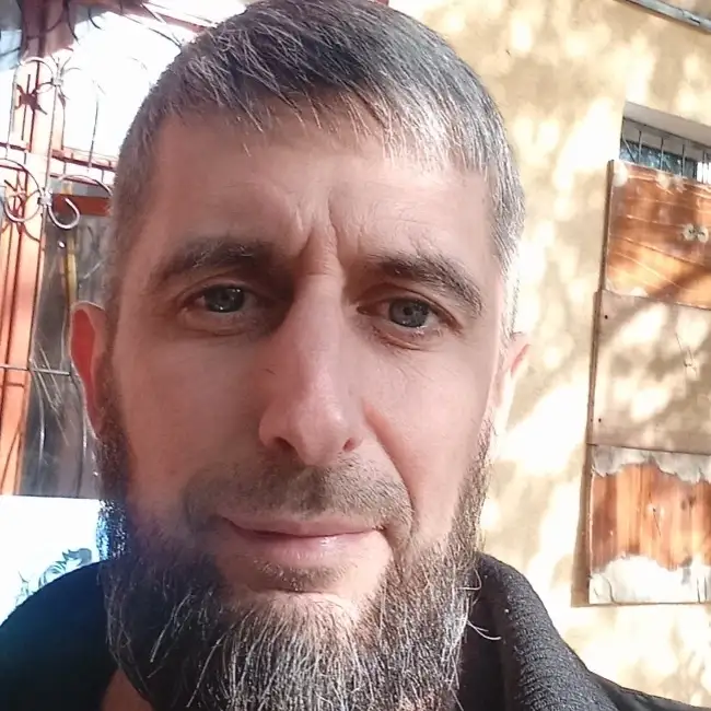 Тоха, 41
