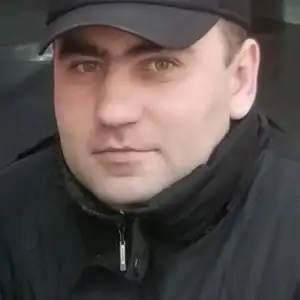 Юрій, 45