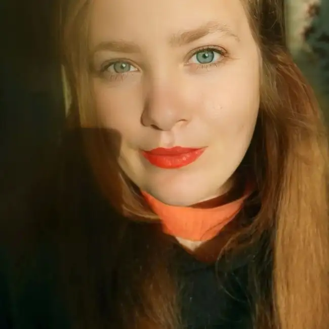 Анастасия · 26 ·           