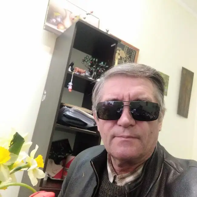 Vlad · 61 ·           