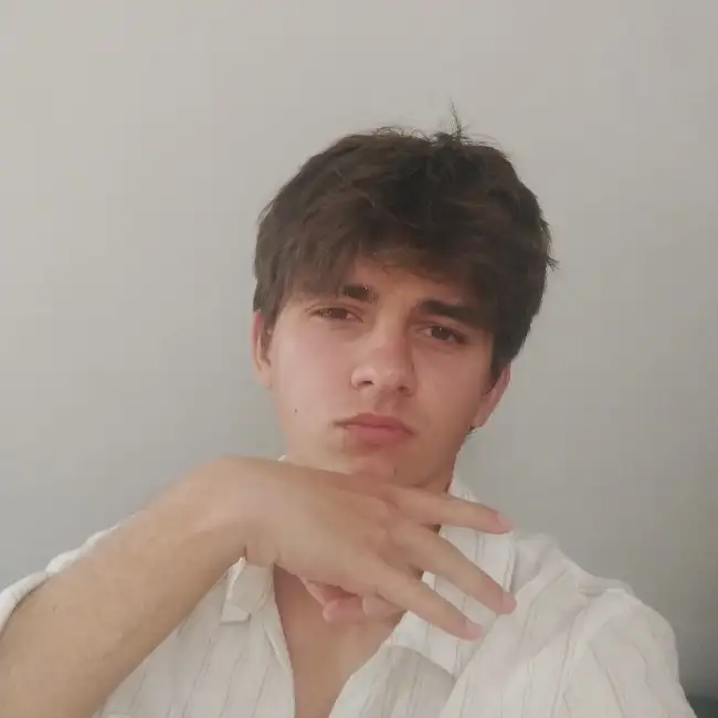 Rostyslav, 18, Польша - WUAMBA