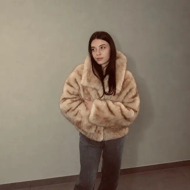 Аріна, 20, Украина - WUAMBA